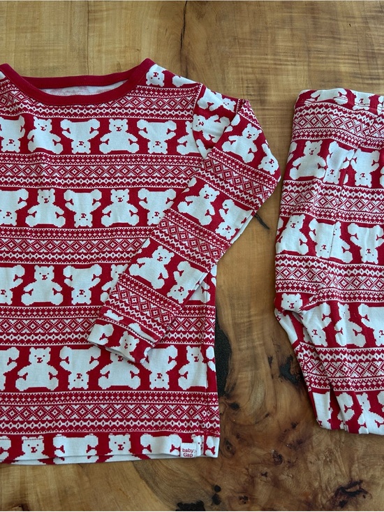 GAP Other - GAP Red and White Polar Bear Print Kids Pajama Set